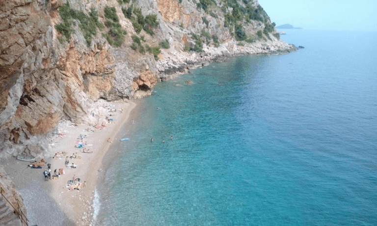 Vogue proglasio hrvatsku plažu jednom od 11 najboljih u Europi!